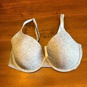 Pink brand gray cotton lightly lined T-Shirt underwire bra 34D